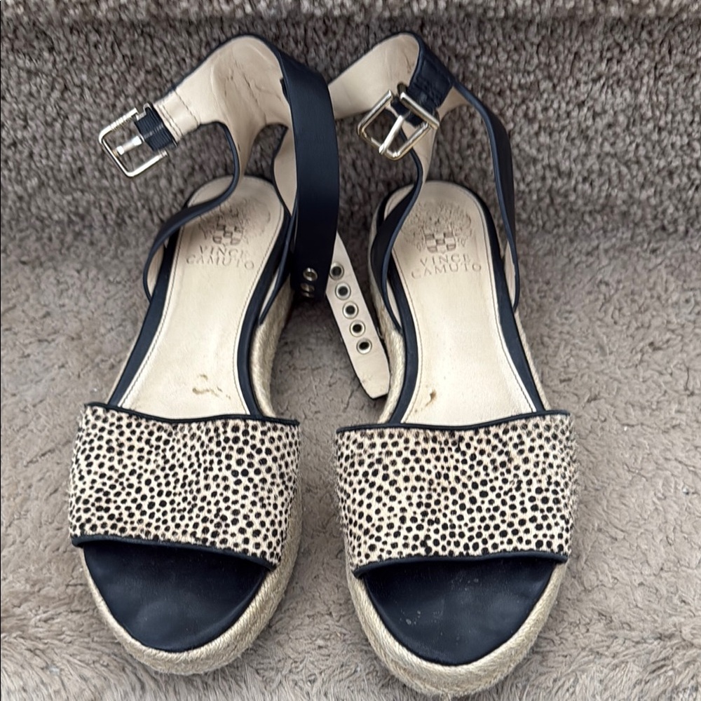Vince Camuto Black and Tan Women's Sandals